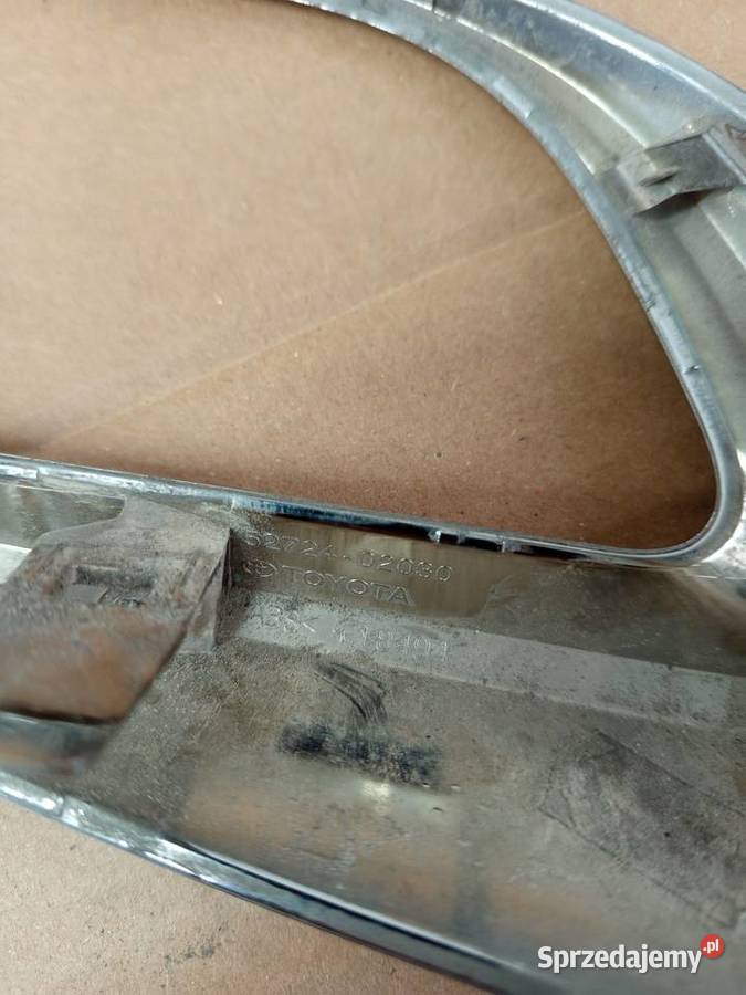 Listwa chrom zderzaka tylnego corolla e21 lift Rzeszów sprzedam