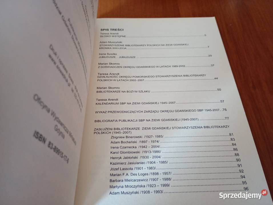 Stowarzyszenie Bibliotekarzy Polskich na Ziemi sprzedam