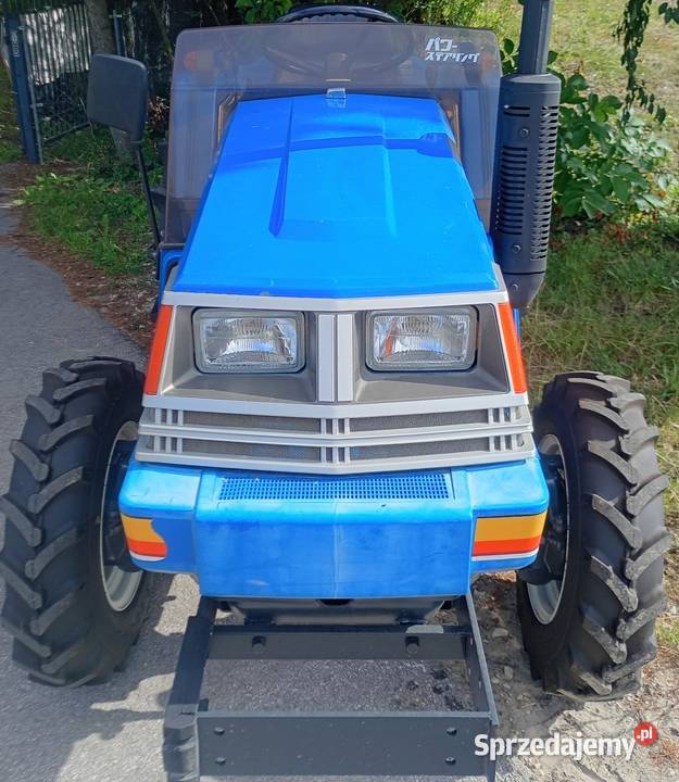 Ciągnik mini traktor ogrodniczy Iseki Zamość