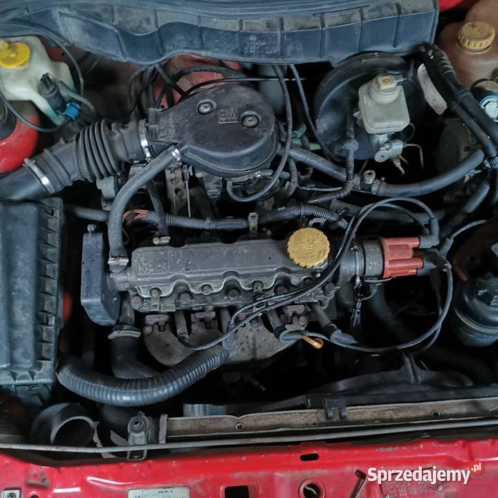 Zadbany opel Astra 14 8v gaz lpg Iwaniska sprzedam