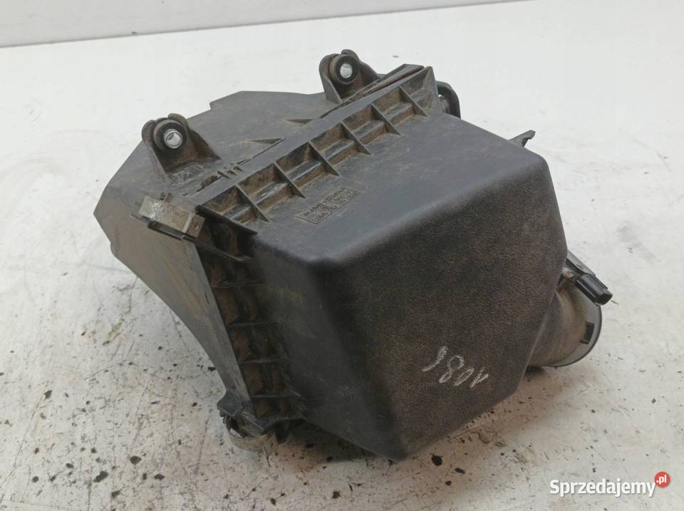 OBUDOWA FILTRA POWIETRZA 300H 25 Lexus NX I 2014 Rok produkcji 2014 sprzedam