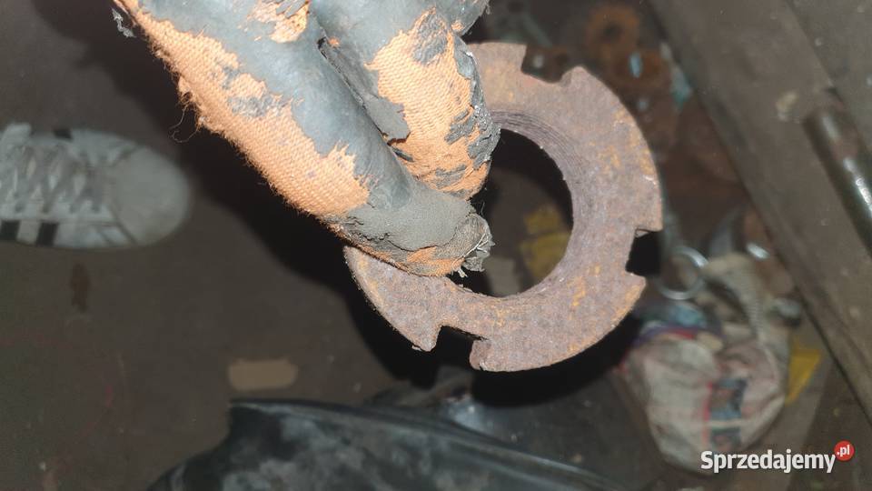 Nakrętka łożyskowa z koronką na klucz hakowy do mazowieckie