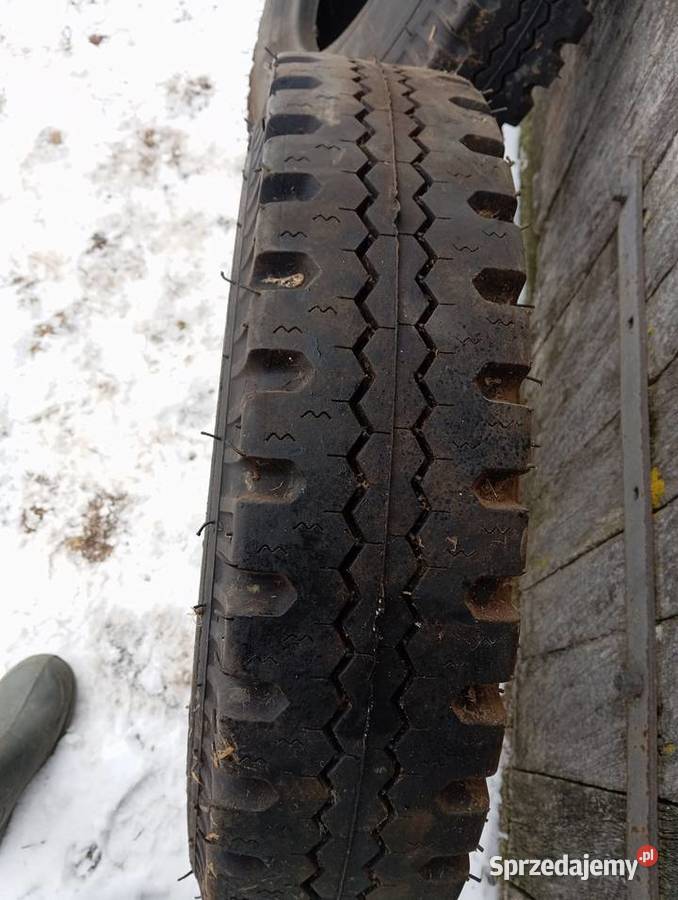 Opony 82515 Stomil U43 14PR do niskopodwoziówki Skulsk sprzedam