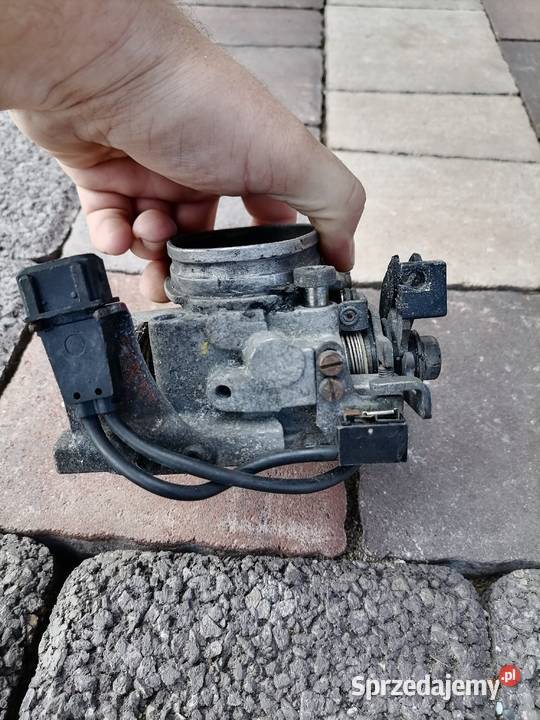 Przepustnica audi 80 20 16v świętokrzyskie Łatanice sprzedam