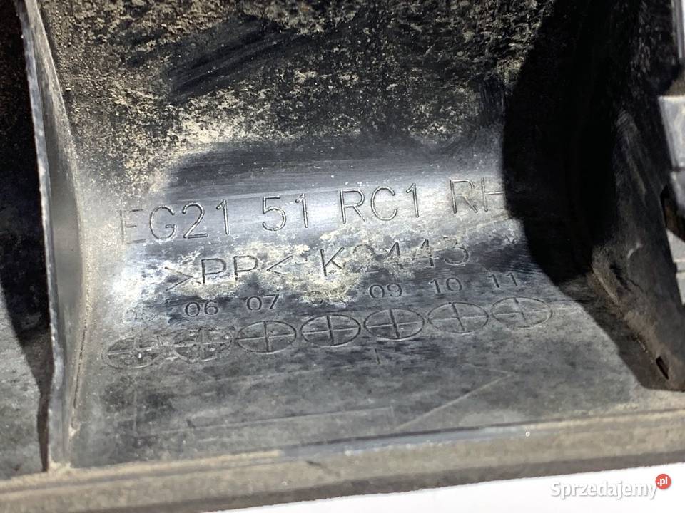 LISTWA DRZWI PRAWY TYŁ MAZDA CX7 SUV 0614