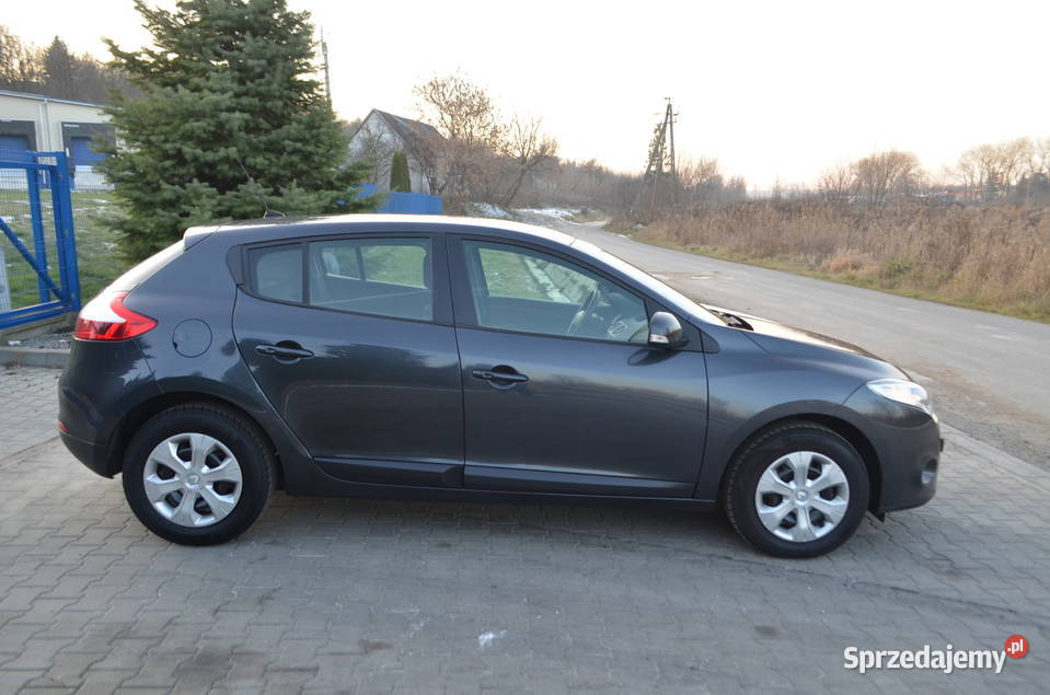 RENAULT MEGANE III 2012 r 1616v 110 NAVI Słomniki