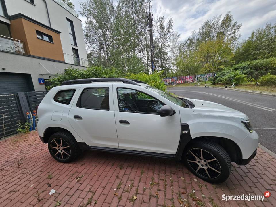 Dacia Duster salon Polska bezwypadkowy diesel Warszawa