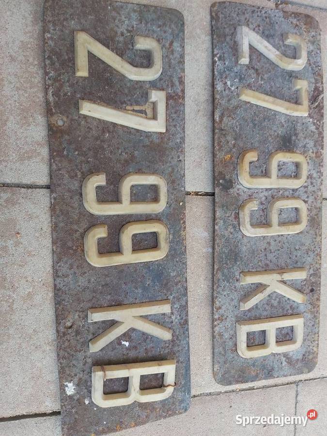 Tablice retro z czasów PRL dwie sztuki jako małopolskie Wola Dębińska