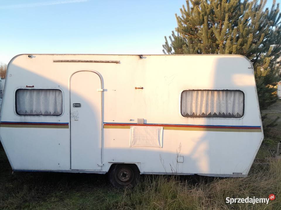 Przyczepa kempingowa z przeznaczeniem na działkę Sieradz
