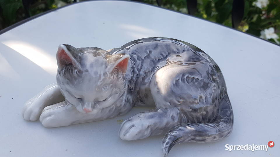Duża porcelanowa figurka kota Myszków