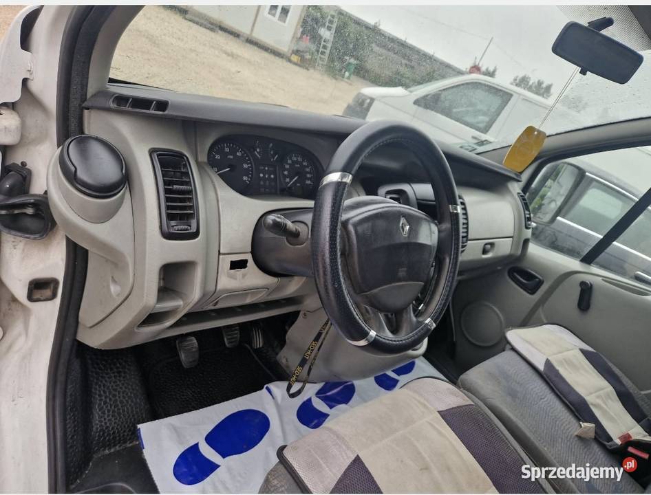 Renault Trafic 19DCI 101 2004 skrzyniowy