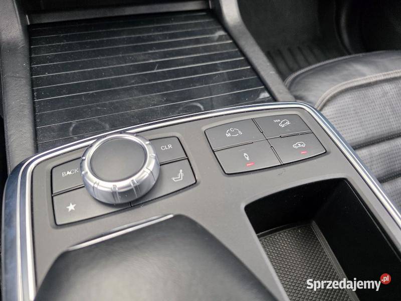 ML 63 AMG 4MATIC V8 55l benzyna 525 Zadbany Warszawa
