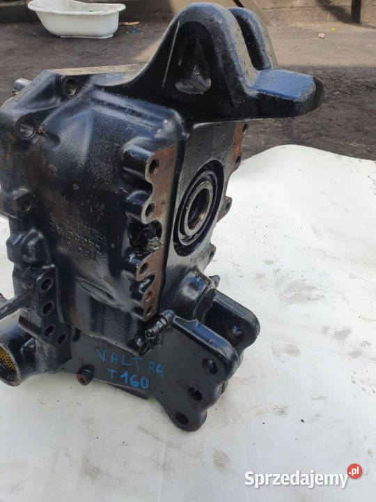 Valtra T160 Zwolnica Zwrotnica Półoś Skrzynia wielkopolskie Jastrzębniki