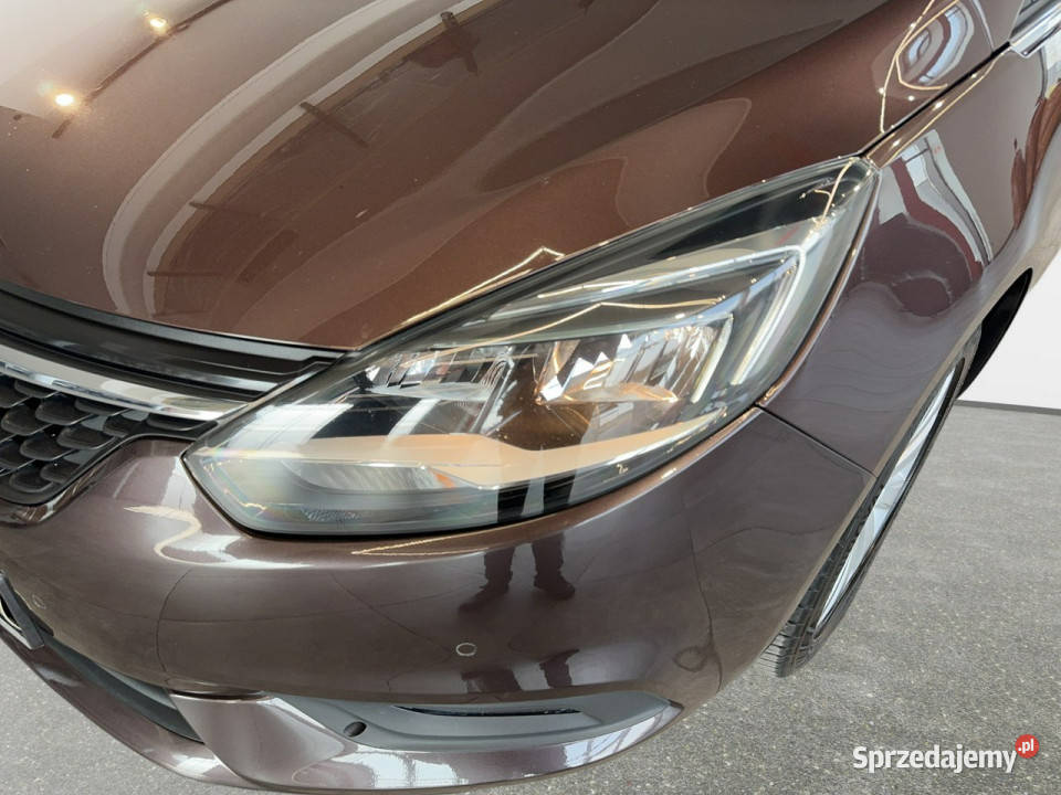 Opel Zafira Tourer 14Turbo 140 M6 2017 r sal manualna małopolskie