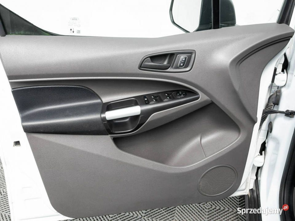 Ford Transit Connect WD8066U15 EcoBlue 220 L1 światła przeciwmgielne Transit Connect Pępowo