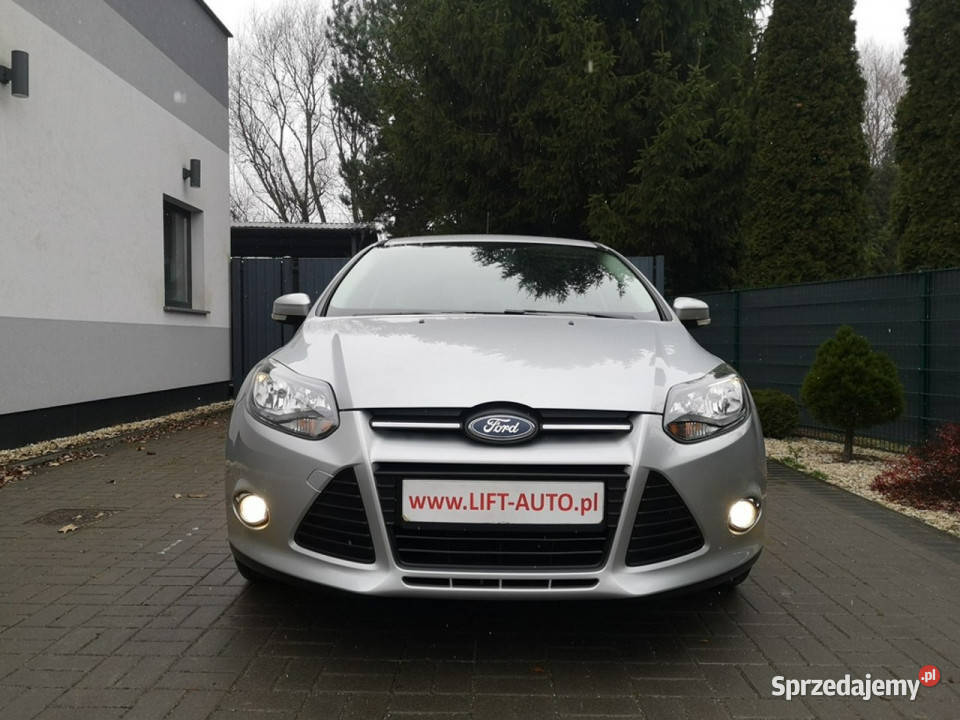 Ford Focus 10 12v 125 Klimatr Navi ALU Isofix dolnośląskie Strzegom