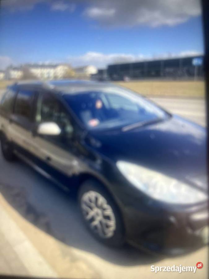 Samochody osobowe sprzedaż