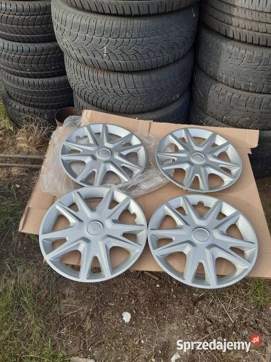 kołpak 15 Ford Fiesta MK8 15 H1BC1130CB 2017