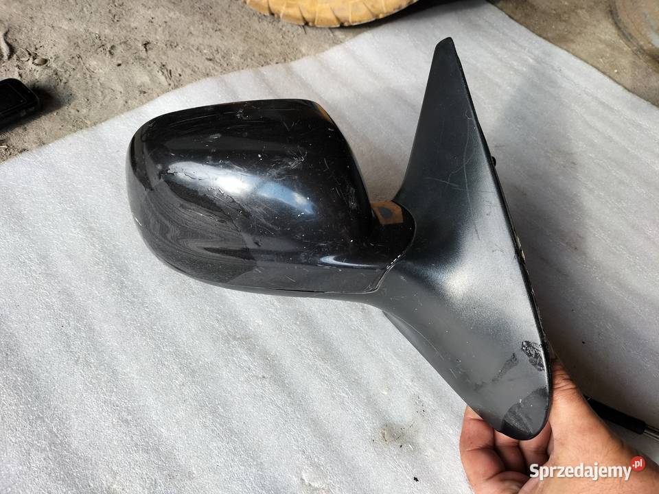 LUSTERKO PRAWE VW polo 3 6N 014067 Karoseria