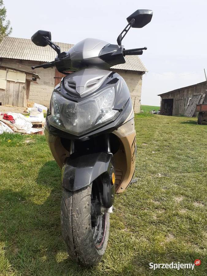 Junak 609 czarny Majdan