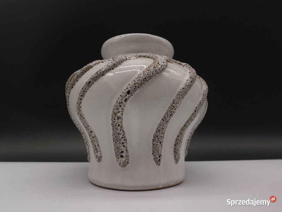 STREHLA Ceramiczny wazon z glazurą lawową Raszków