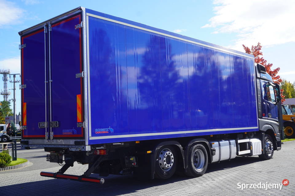 MercedesBenz Actros 2545 MP5 6x2 Chłodnia diesel małopolskie Kraków