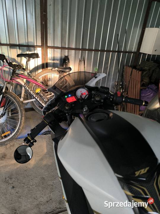 Yamaha YZFR125 12550 kat AM 43 przebiegu Yamaha