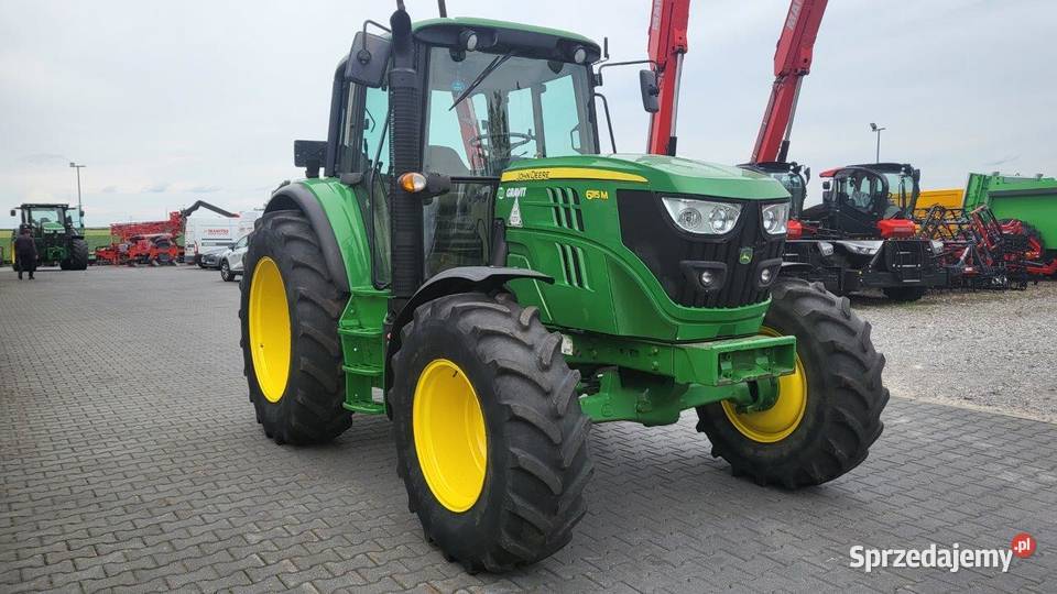 Ciągnik rolniczy John Deere 6115M John Deere Jatutów sprzedam
