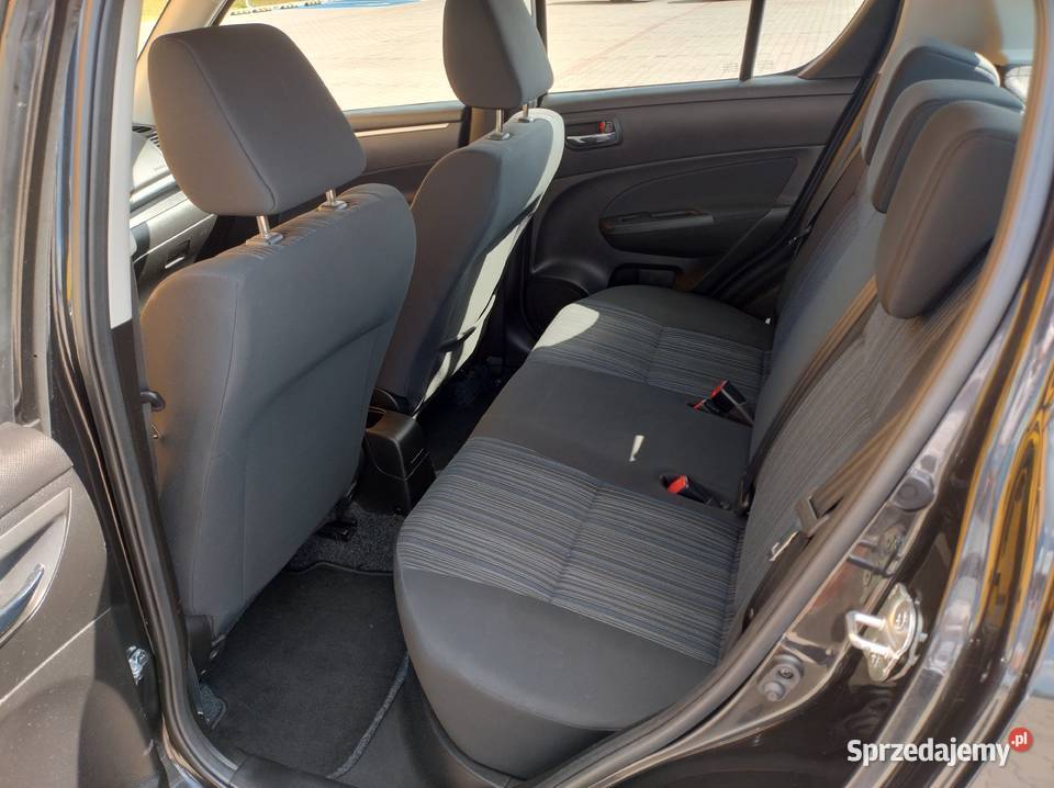 Suzuki Swift 12 2015 5d Wrocław