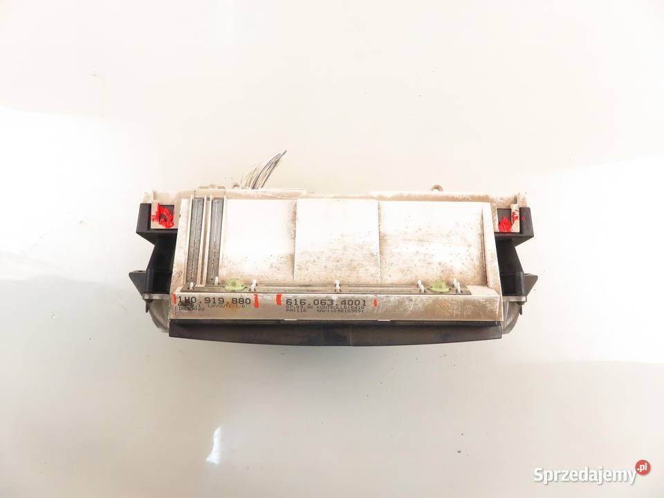 LICZNIK VW GOLF III 16 1H0919880 6160634001 sprzedam