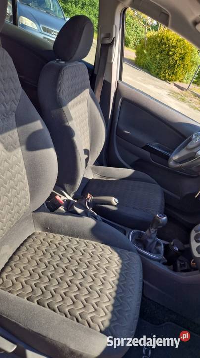 Opel corsa 14 Benz full wypas niski przebieg Corsa Łuków sprzedam