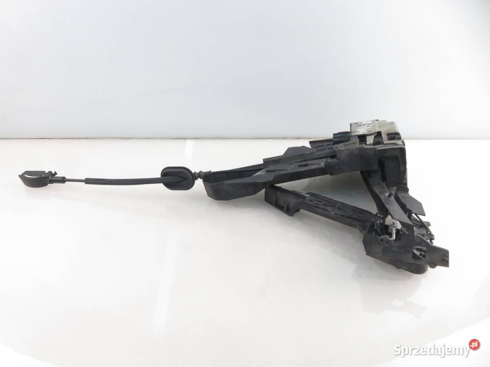 ZAMEK LEWY PRZEDNI FORD FIESTA MK5