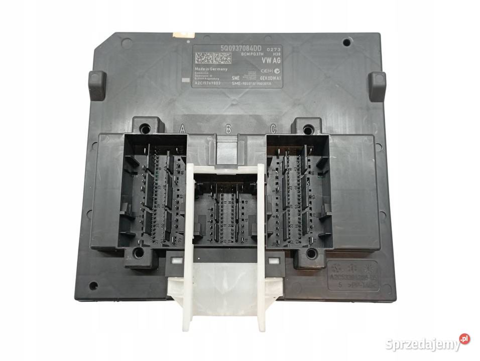 MODUŁ KOMFORTU 5Q0937084DD BCM PQ37 Skoda Superb