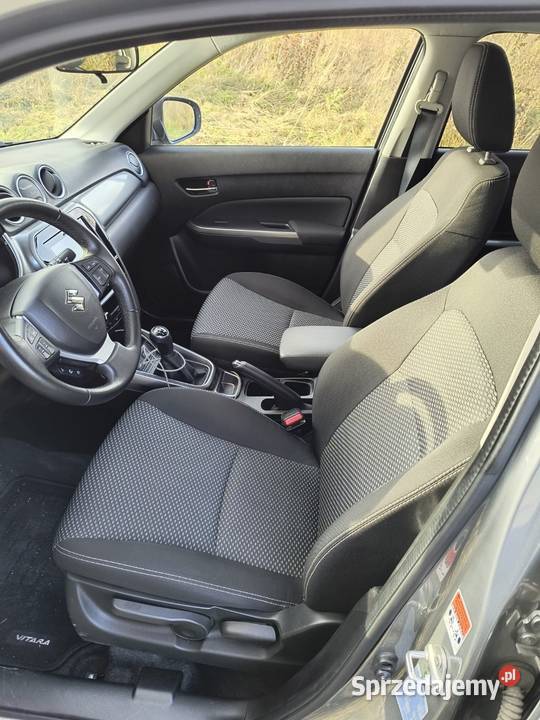 Suzuki Vitara niski przebieg benzyna ABS Podwilk sprzedam