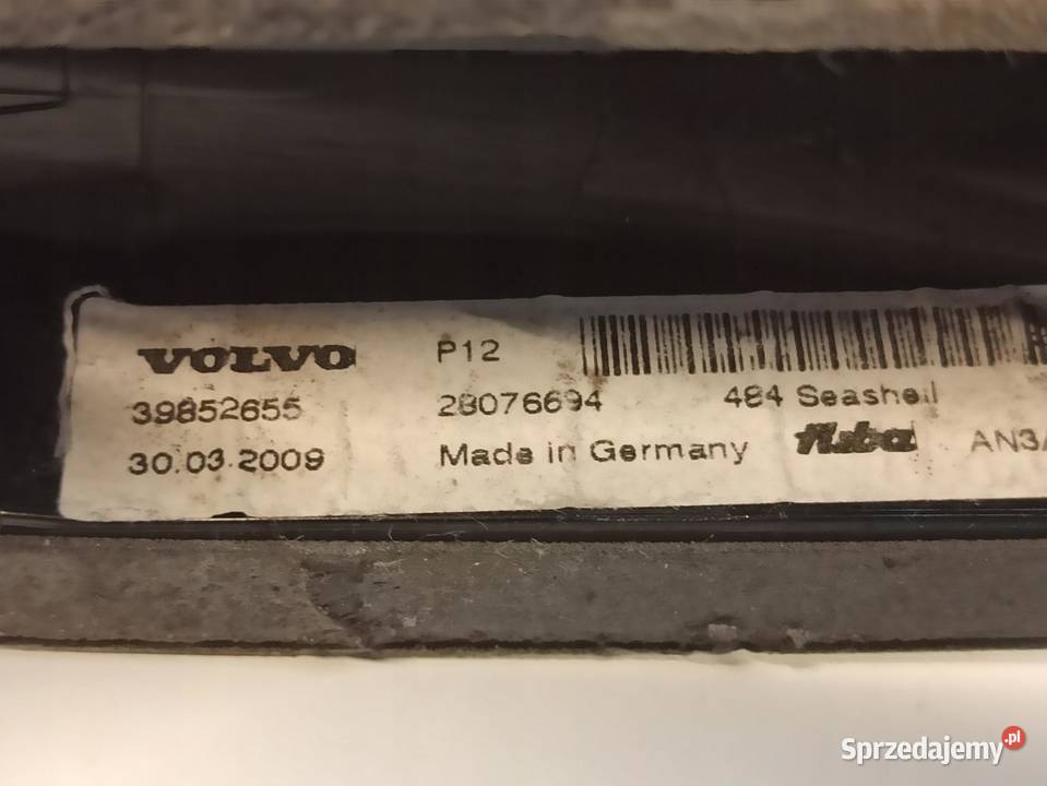 VOLVO V70 OBUDOWA ANTENY REKIN 39852655