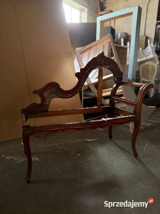 Odnawianie i renowacja mebli Warszawa