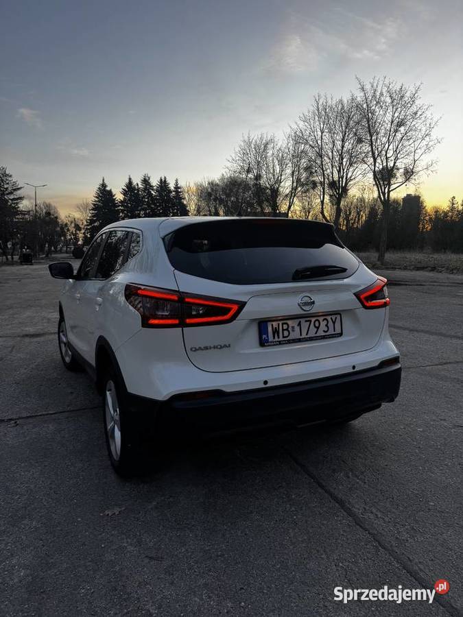 Nissan Qashqai J11 2017 suv 1200cm3 Braniewo