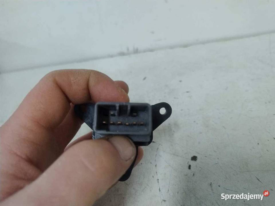 WŁĄCZNIK ŚWIATEŁ AWARYJNYCH DAEWOO MATIZ