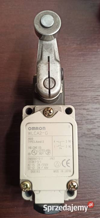 Wyłącznik krańcowy Omron WLCA2G produkcji małopolskie