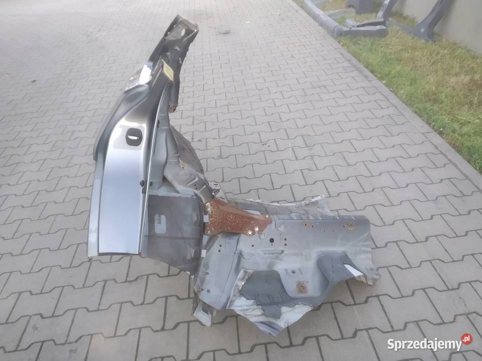 ĆWIARTKA PRAWA TYŁ INFINITI QX70 Nowy Tomyśl sprzedam
