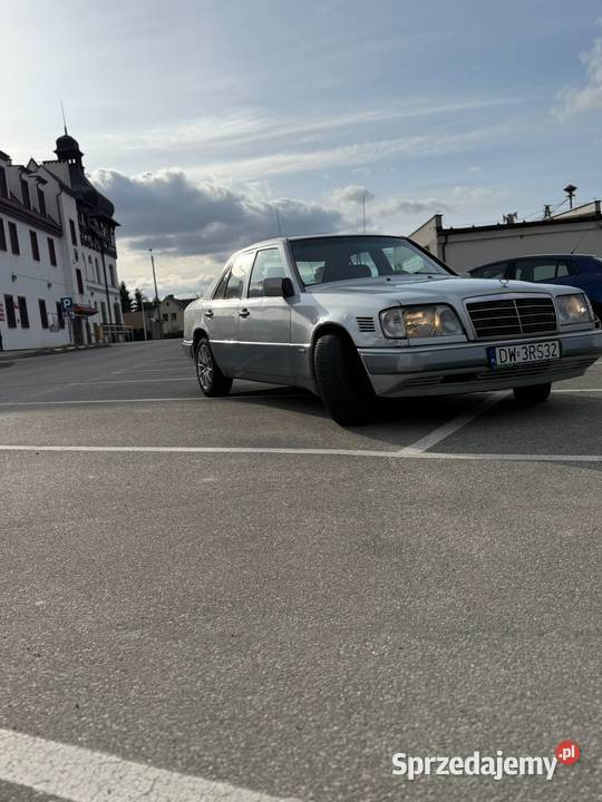 Mercedes W 124 25l diesel 1995 1KM Środa Śląska