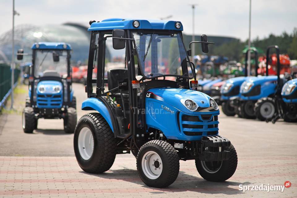 LS Tractor XJ25 HST 4x4 244 TURF CAB Tajęcina