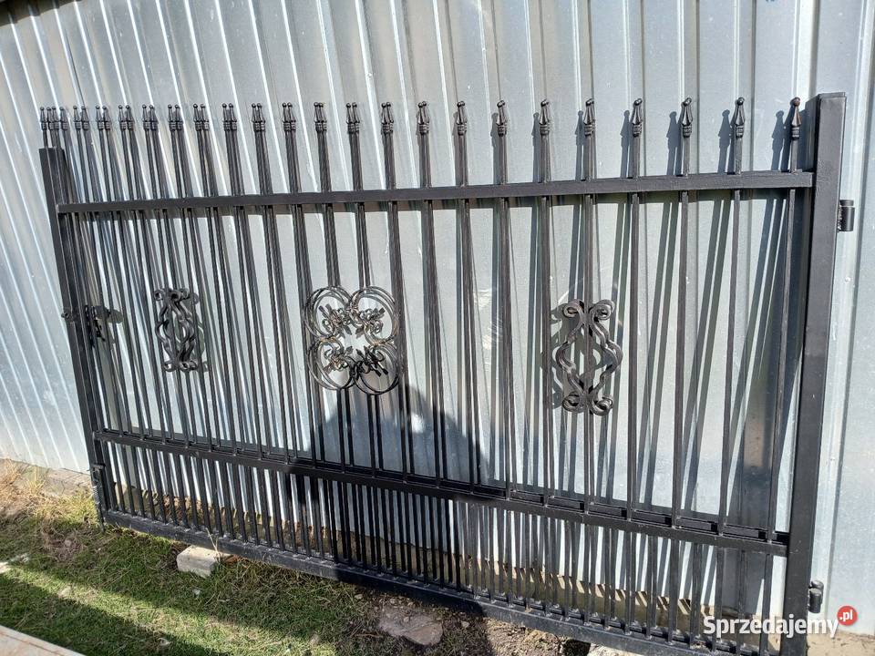 Brama kuta świętokrzyskie Staszów sprzedam