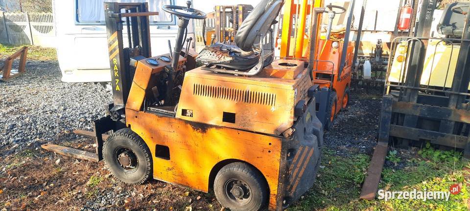 Wózek widłowy rak Suchedniów silnik C330 Ursus