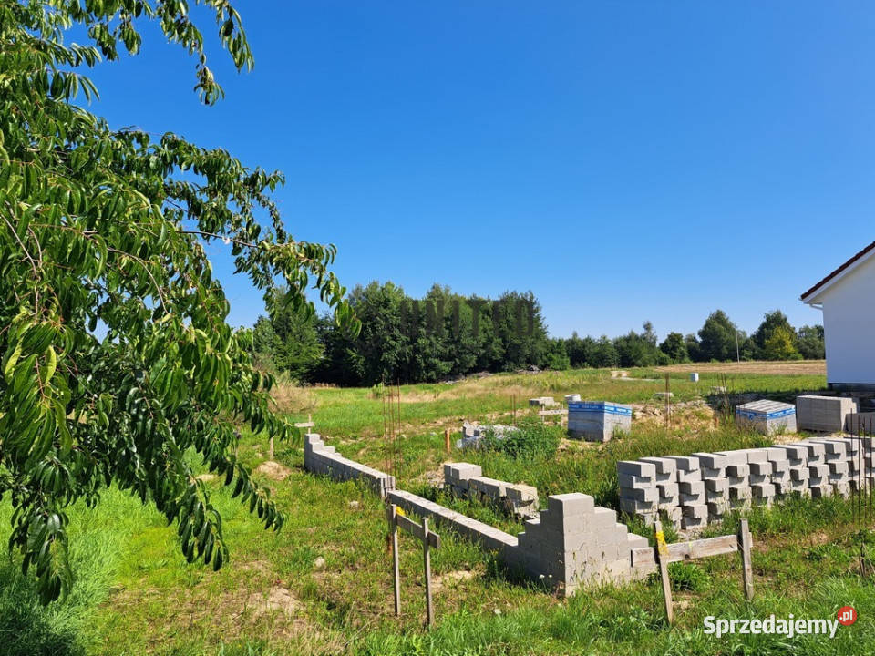 Działka z rozpoczętą budową sprzedam