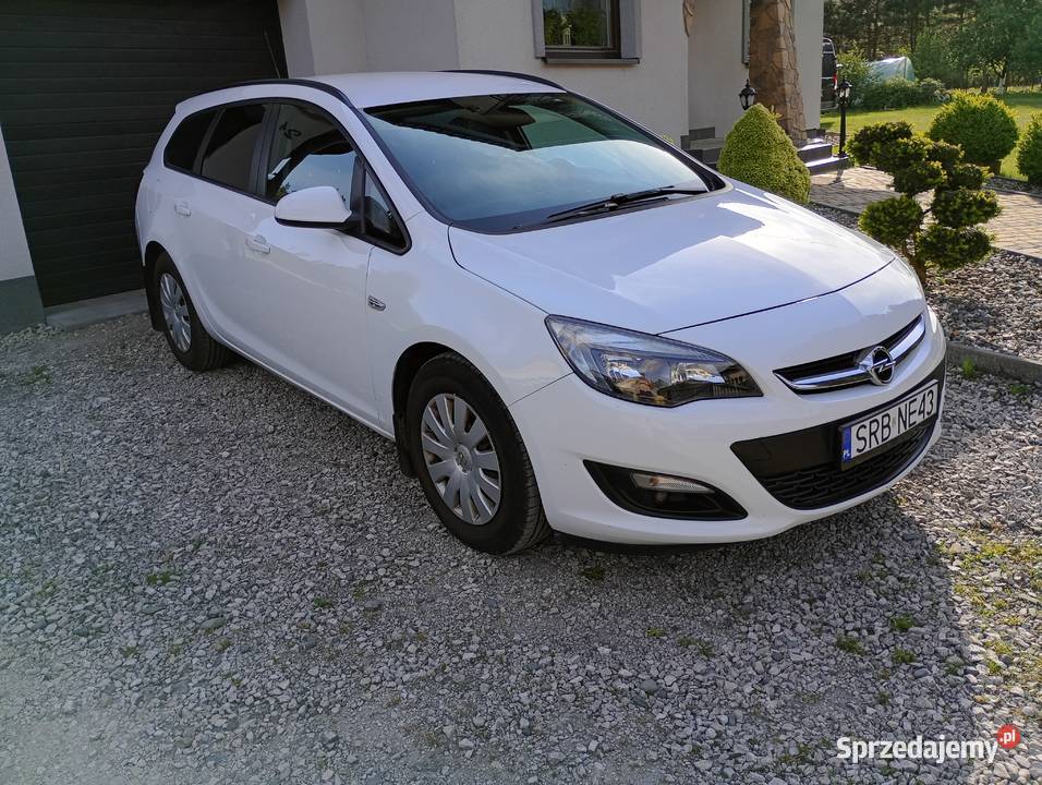 Opel astra j sports tourer 16 d Rybnik