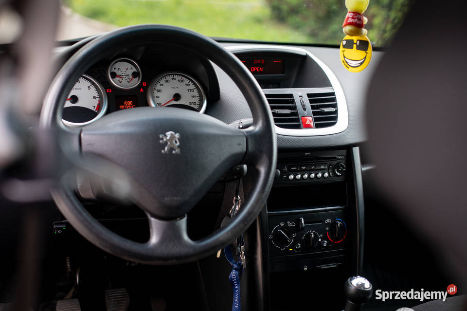 Peugeot 207 14 lpg gniazdo AUX Białystok
