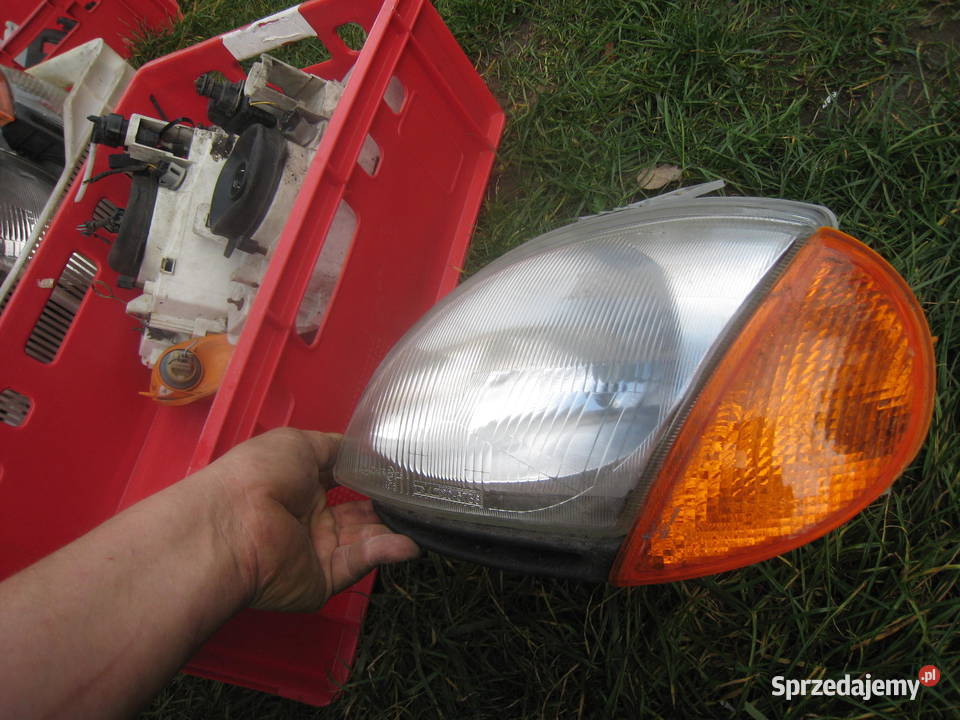 Lampa lewa z kierunkowskazem Fiat Seicento 600 małopolskie