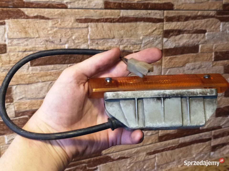 VW Passat B2 Typ 32B lampa kierunkowskaz światło osobowe Nowy Staw