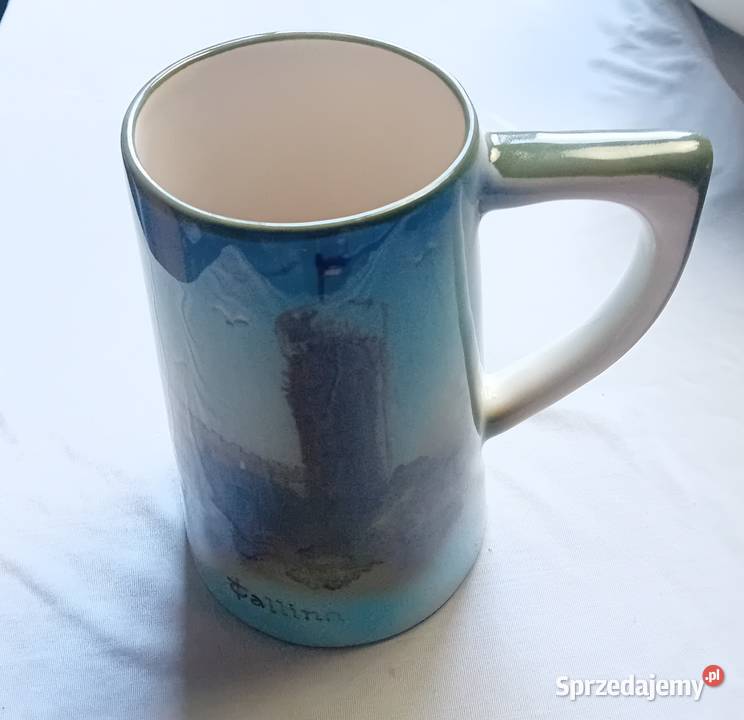 Ceramiczny kufel pamiątka z Tallina pojemność 1 Porcelana i szkło Koźminek